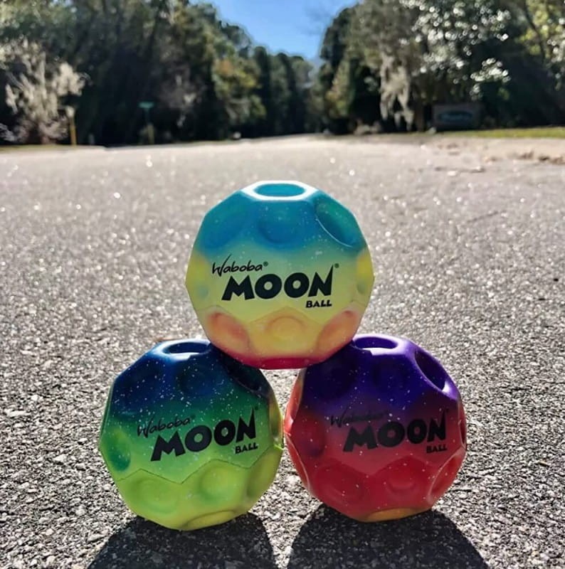 Pileczka-wysoko-odbijajaca-sie-Waboba-Gradient-Moon-Ball-1-szt.webp