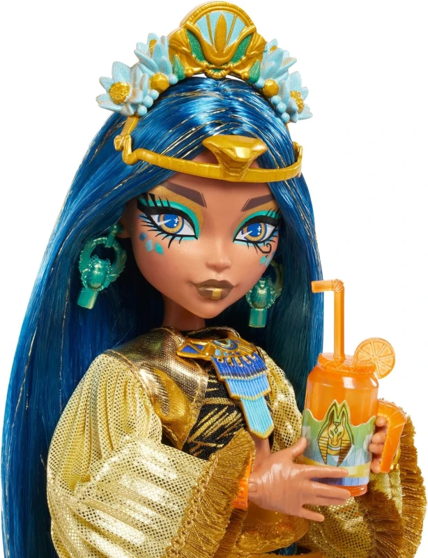 xhx81-cleo3.jpg